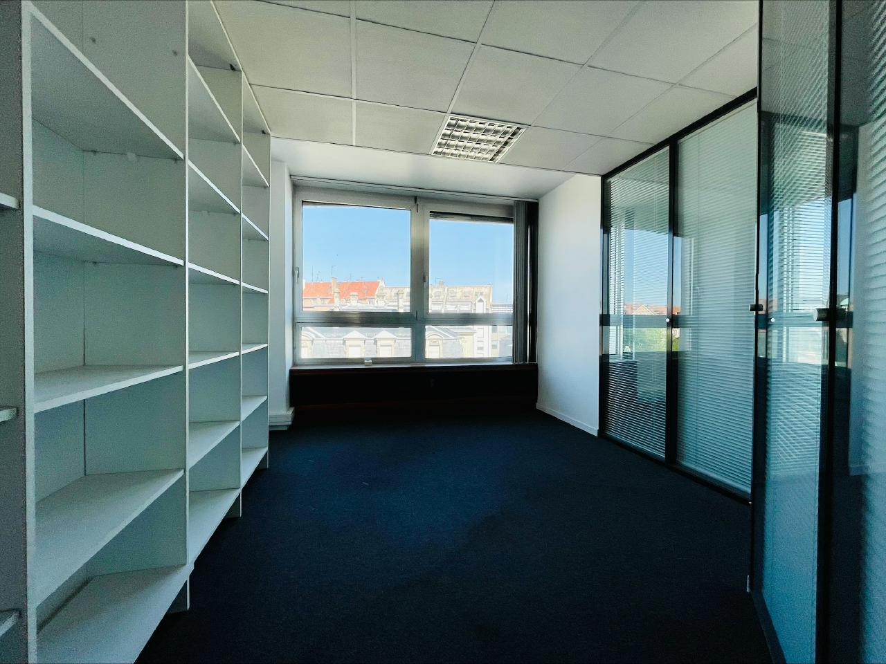 Bureau Strasbourg 193m² Location bureau Strasbourg Bas-Rhin OLBUR2313410 2